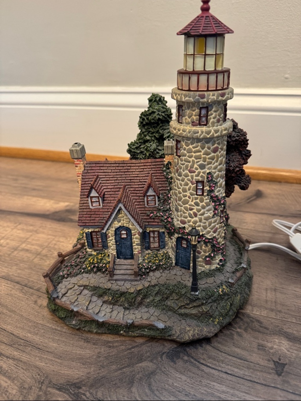 Thomas kinkade guiding point lighthouse - Hawthorne village
